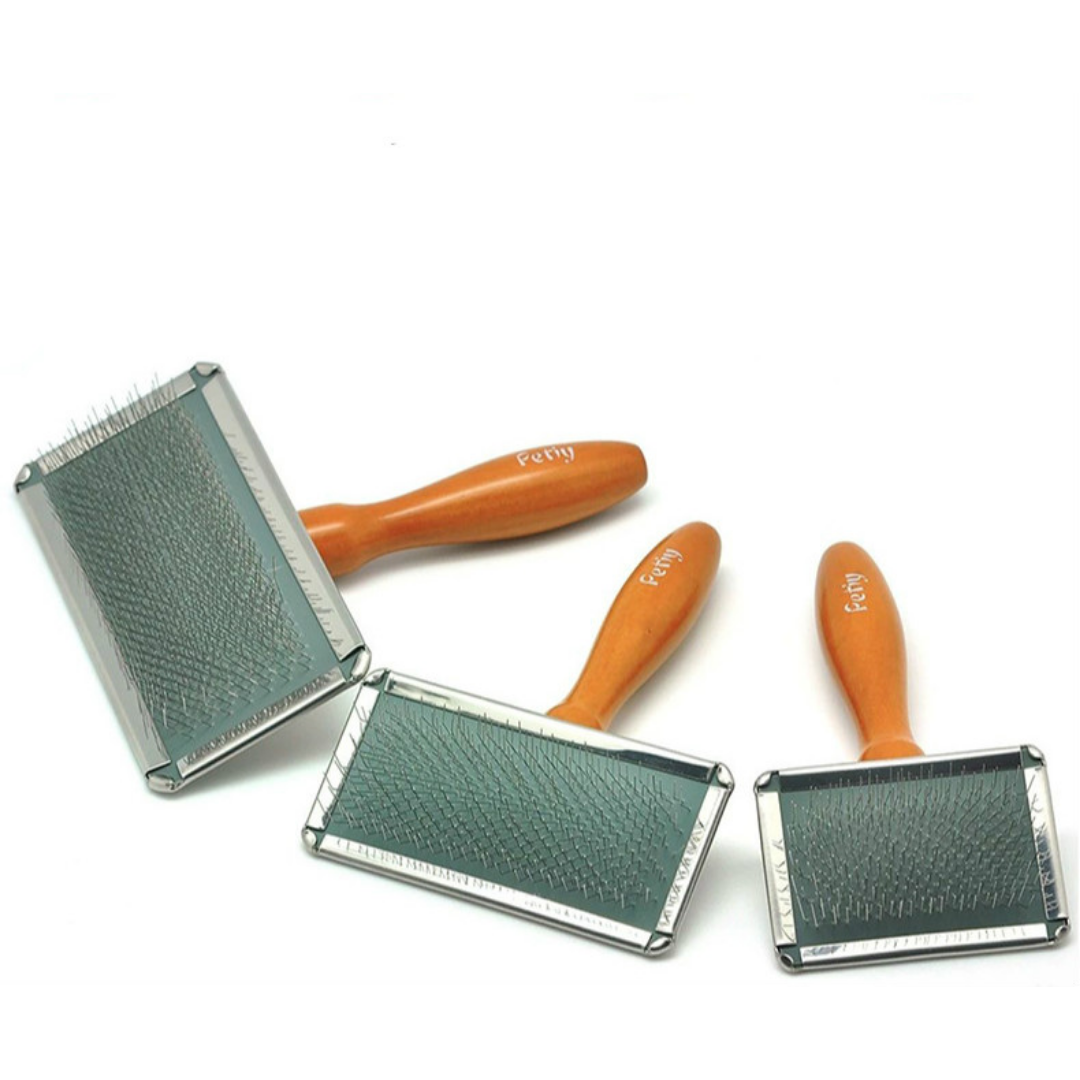 CARDA PEQUEÑA MADERA